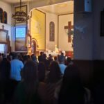 Missa carismática é celebrada na Igreja Matriz São Roque 3 Missa carismática é celebrada na Igreja Matriz São Roque