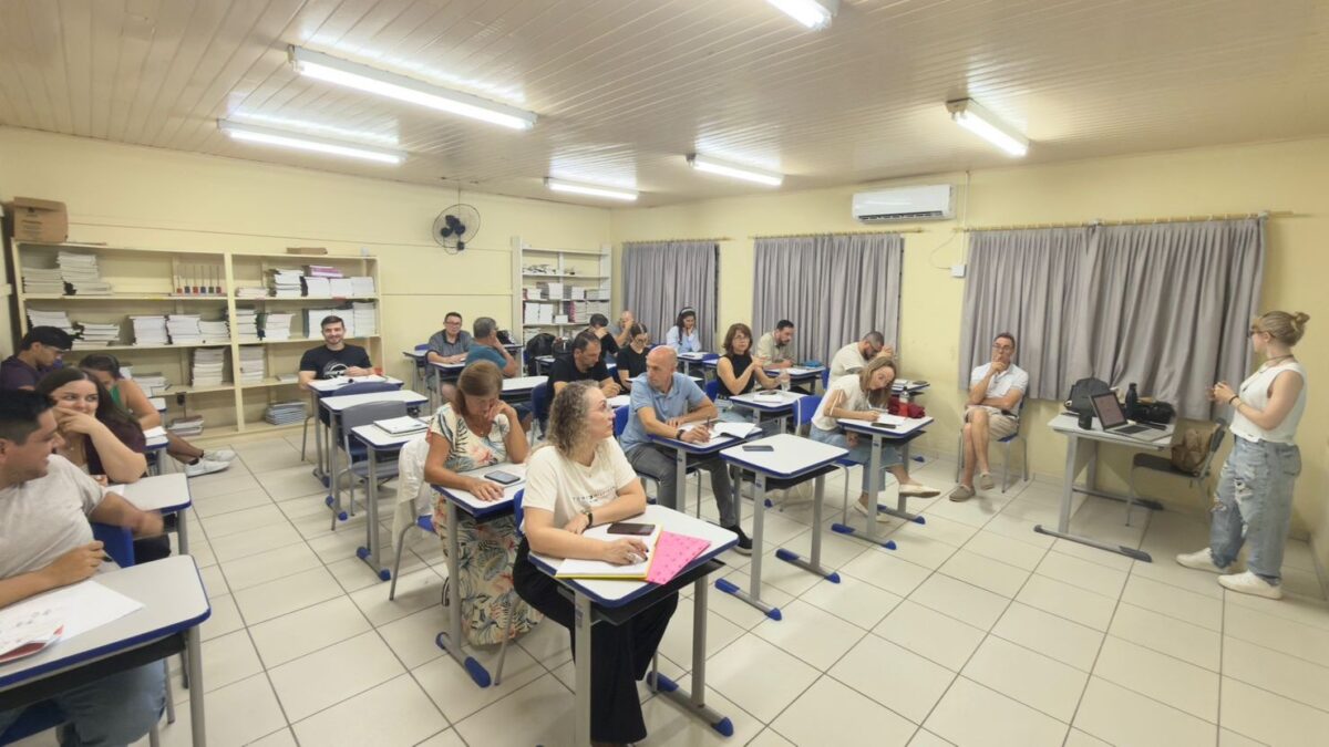 Associação Trevisani Nel Mondo inicia aulas de italiano em Morro da Fumaça