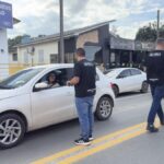 Morro da Fumaça realiza blitz educativa em alusão ao Maio Amarelo