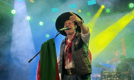João Luiz Corrêa encerra Maggiofest 2026 com praça lotada em Morro da Fumaça
