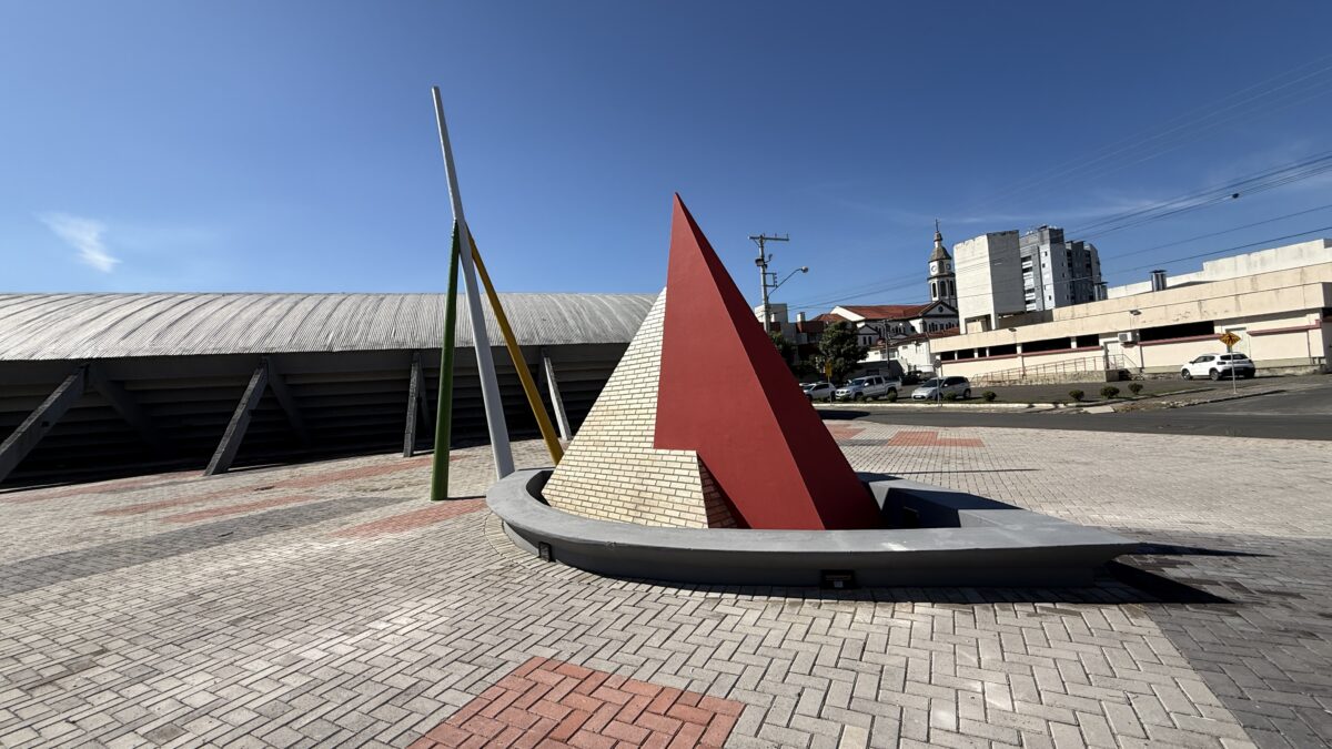 Monumento do Centenário de Colonização de Morro da Fumaça passa por revitalização