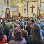 Igreja lotada e forte participação dos fiéis marcam Corpus Christi em Morro da Fumaça