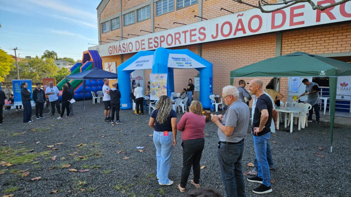 Comunidade em Foco leva orientação, serviços e lazer para moradores de Estação Cocal