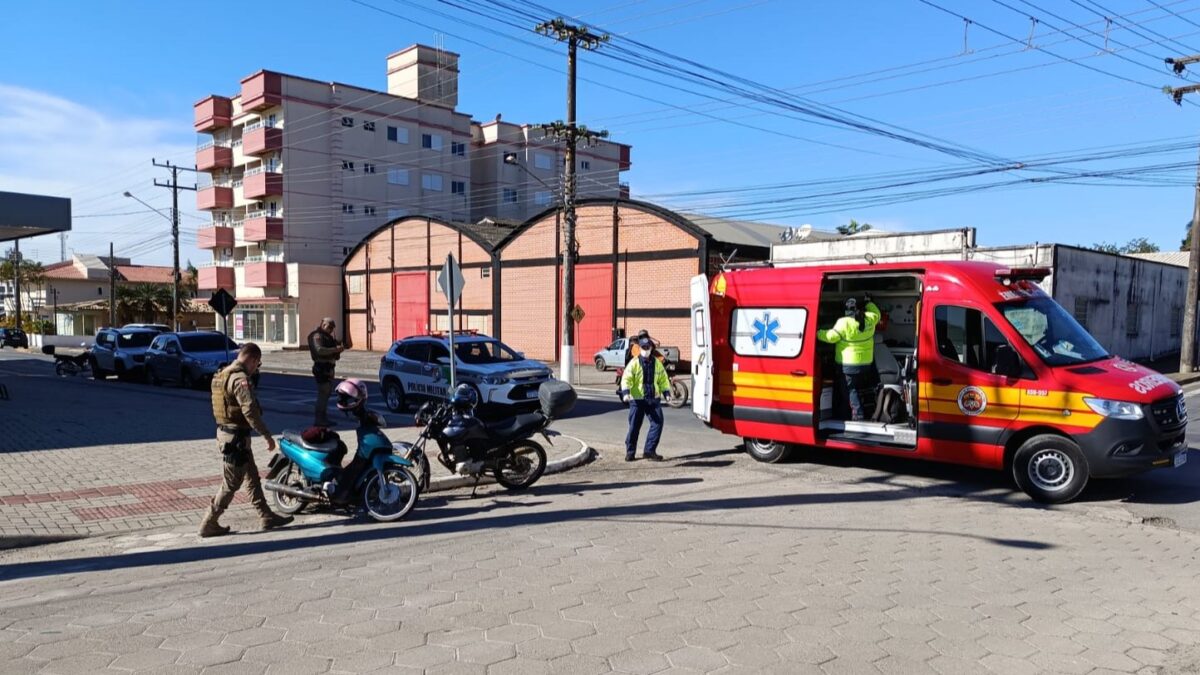 Colisão entre duas motocicletas deixa dois feridos em Morro da Fumaça