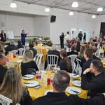 Fiéis celebram os 10 anos de sacerdócio do padre Daniel Zilli Darolt em Morro da Fumaça 15 Fiéis celebram os 10 anos de sacerdócio do padre Daniel Zilli Darolt em Morro da Fumaça
