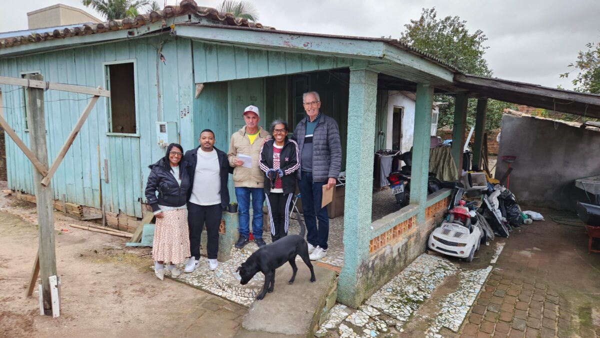 Casa com risco de desabar mobiliza ação voluntária em Morro da Fumaça