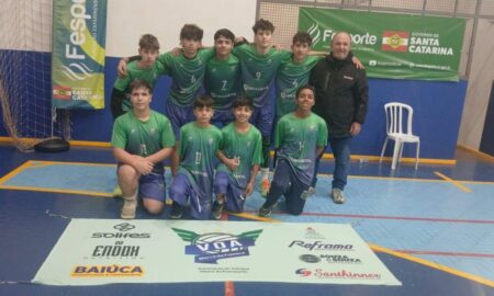 Morro da Fumaça encerra participação no Jesc Estadual com quarto lugar no voleibol masculino
