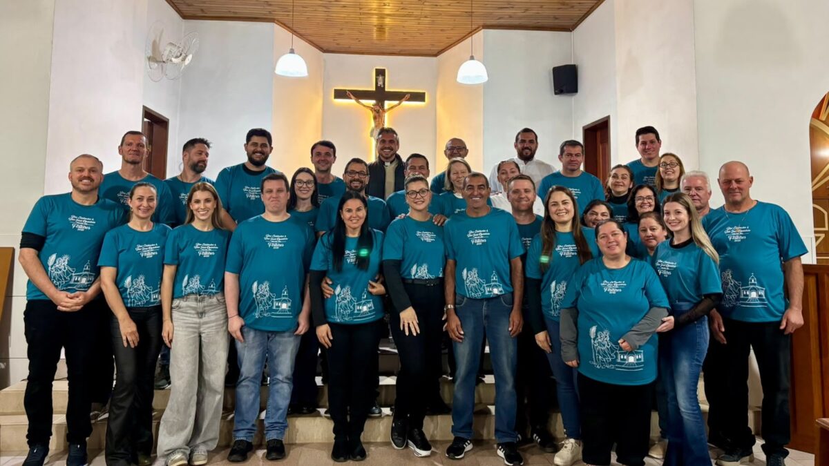 Mais de mil pessoas participam da 34ª Festa de São Cristóvão no bairro Naspolini