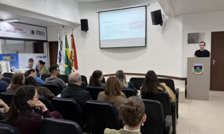 Capacitação orienta profissionais da Rede Municipal de Saúde sobre métodos contraceptivos
