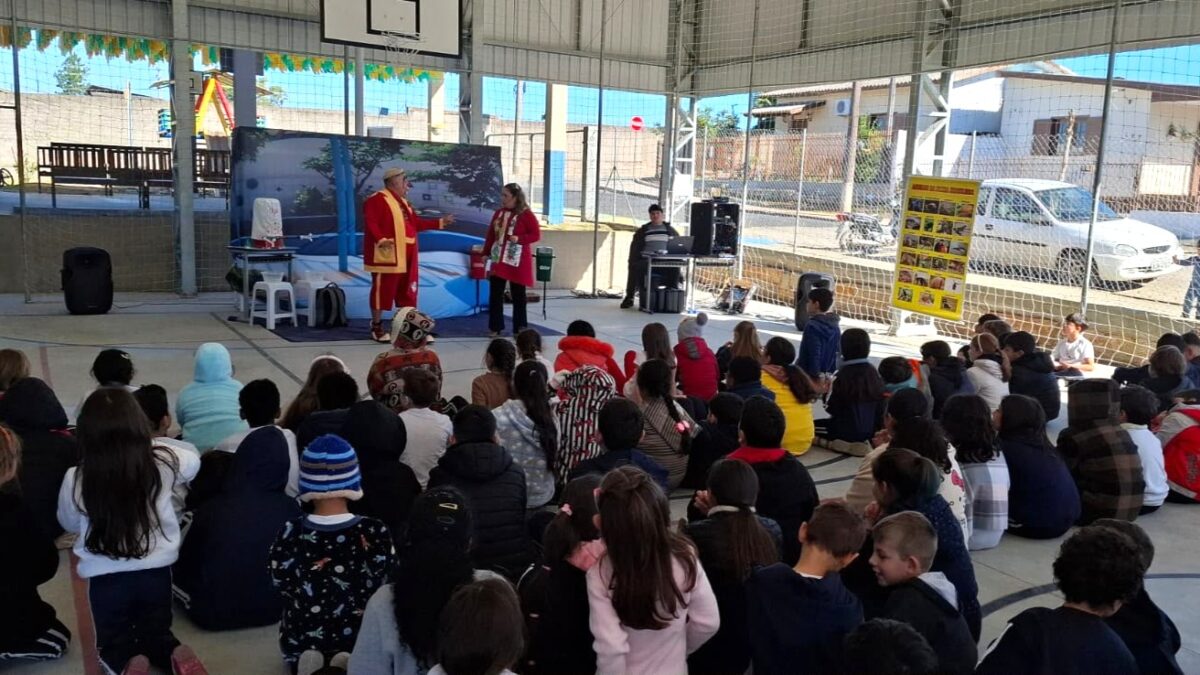 Projeto “Construindo um novo amanhã” leva conscientização ambiental a estudantes de Içara