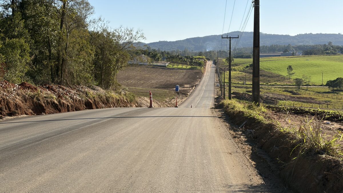 Obras da Rodovia Tranquilo Sartor avançam em ritmo acelerado em Morro da Fumaça