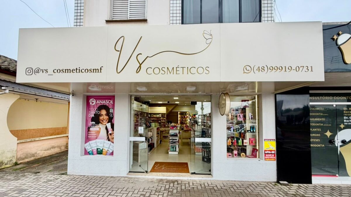 VS Cosméticos comemora 1 ano com coquetel, promoções e brindes neste sábado