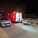 Bombeiros atendem motociclista ferida em colisão com carro