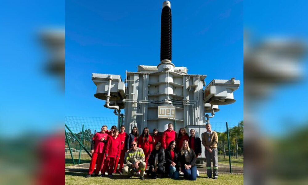Estudantes do CED participaram de visita técnica à Usina Termoelétrica