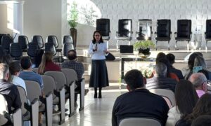 Assembleia de Deus promove "Tarde com os Pais" sobre desenvolvimento infantil e parentalidade
