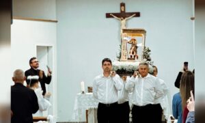 Caravana com a imagem de São Roque percorre comunidades fumacenses