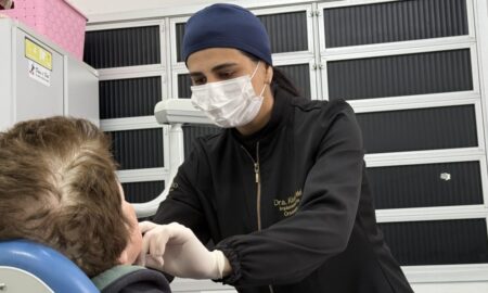 Próteses dentárias transformam vidas em Morro da Fumaça