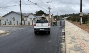 Demutran orienta motoristas sobre sentido único na Avenida Celeste Recco