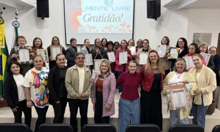 Clubes de Mães promovem atividade de autovalorização em Morro da Fumaça
