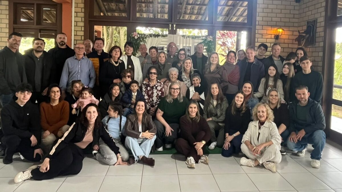 Encontro reúne familiares de Ítalo e Luiza Naspolini em Morro da Fumaça