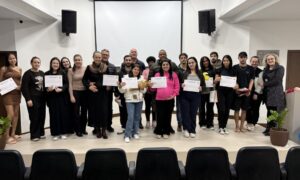 Futuras mamães fumacenses e acompanhantes concluem curso com orientações para a chegada dos bebês