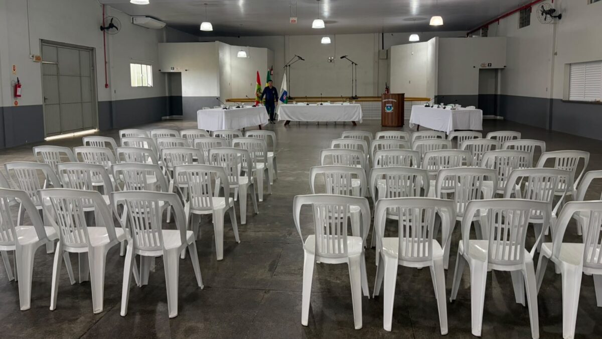 Linha Torrens recebe primeira sessão itinerante da atual legislatura