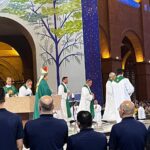 Padre Daniel Zilli concelebra missa no Santuário Nacional de Nossa Senhora Aparecida