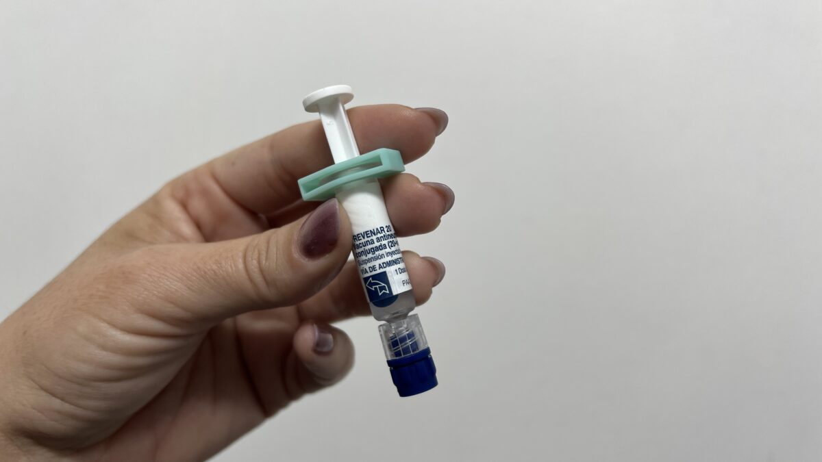 Morro da Fumaça amplia vacinação contra Pneumo 20 para idosos com 85 anos ou mais 