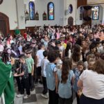 Missa com as Crianças lota Igreja Matriz São Roque em Morro da Fumaça