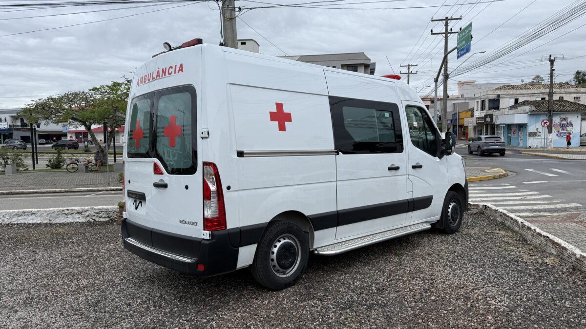 Governo de Morro da Fumaça adquire nova ambulância para reforçar frota da Saúde 